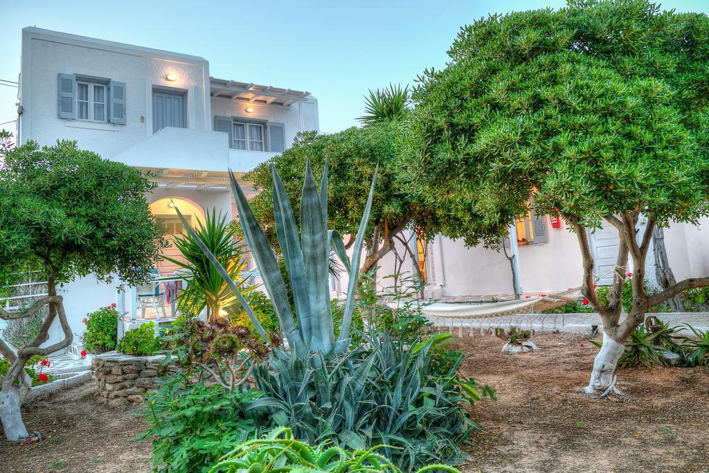 Paros Rita Studios ปิโซ ลิวาดิ ภายนอก รูปภาพ