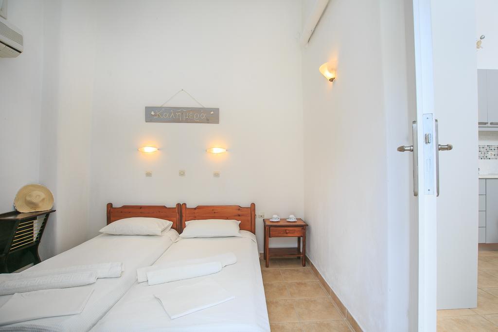 Paros Rita Studios ปิโซ ลิวาดิ ห้อง รูปภาพ